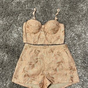 Two piece set